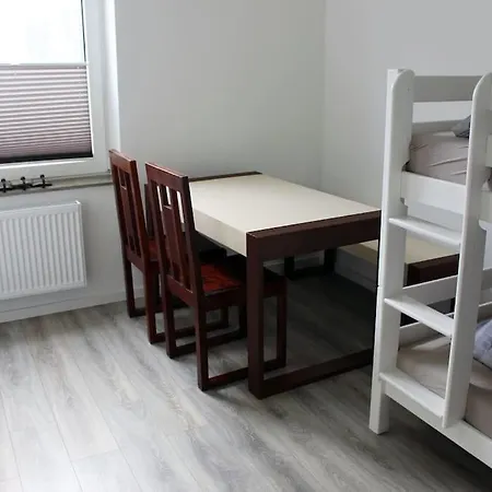 Gemuetliche 2-zi-whg, Strandnaehe, Kostenloser Parkplatz, Schluesselbox, 24/7 Selfcheckin *