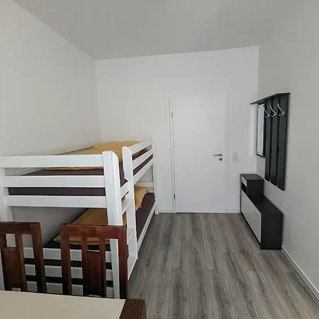 Gemütliche 2-zi-whg, Strandnähe, Kostenloser Parkplatz, Schlüsselbox, 24/7 Selfcheckin Flensburg